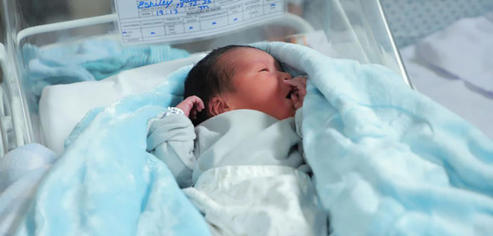 Bebê nasce dentro de carro com apoio da Guarda Municipal e do Sameb em Barueri