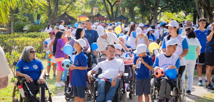Caminhada Inclusiva 2026 mobiliza famílias no Parque Dom José