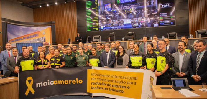Sessão solene na Câmara marca início do Maio Amarelo em Barueri