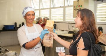 Ação solidária em Barueri arrecada recursos para instituição de combate ao câncer infantojuvenil