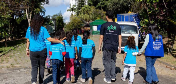 Caminhada Ambiental incentiva conscientização no Parque Dom José