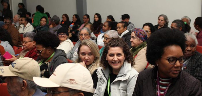 Semana Violeta é aberta com ações de conscientização sobre a violência contra a pessoa idosa