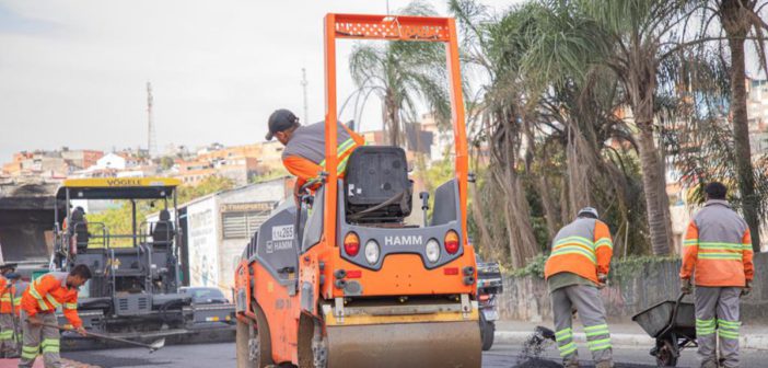 Barueri recapeia vias do Centro e Maria Helena