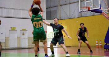 Campeonato Amador de Basquete de Barueri tem rodada movimentada no CIE do Bairro dos Altos