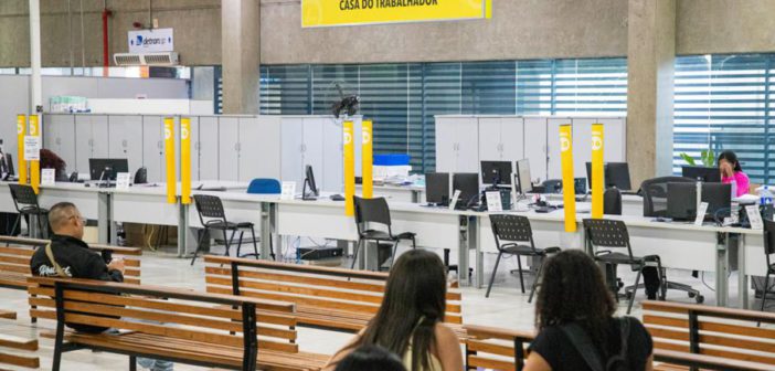 Casa do Trabalhador oferece 33 vagas de emprego a partir desta terça (29)