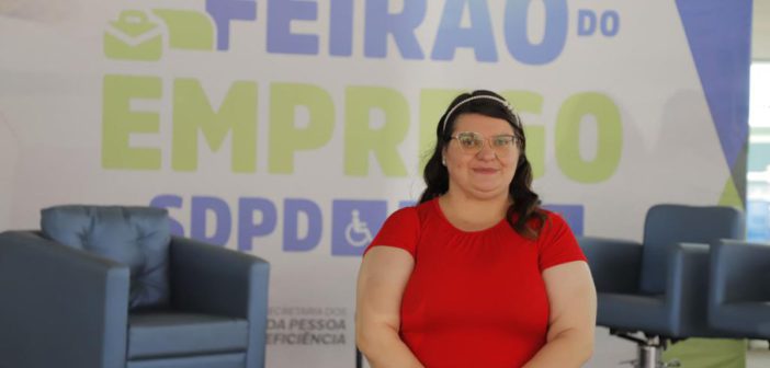 Feirão de Emprego reúne mais de 600 vagas para pessoas com deficiência no dia 17