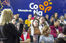 Educação promove formação para 250 professores da Educação Infantil com foco na importância do brincar