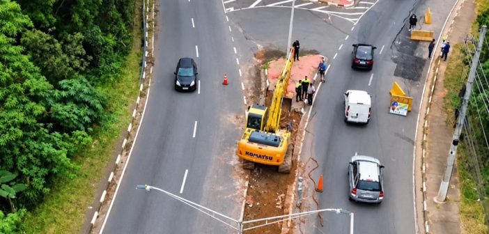 Estrada de Caucaia tem alterações no tráfego devido problemas de solo