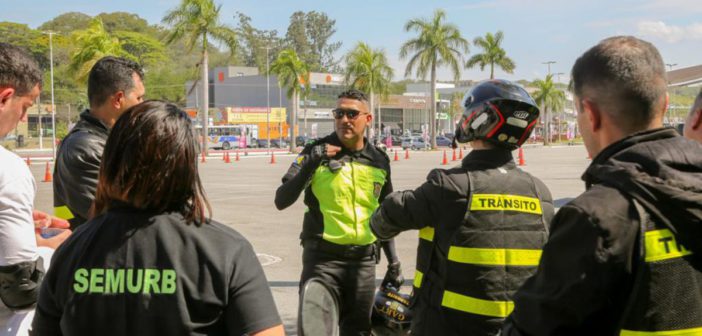 Secretaria de Mobilidade Urbana de Barueri realiza formação de 14 novos agentes de trânsito